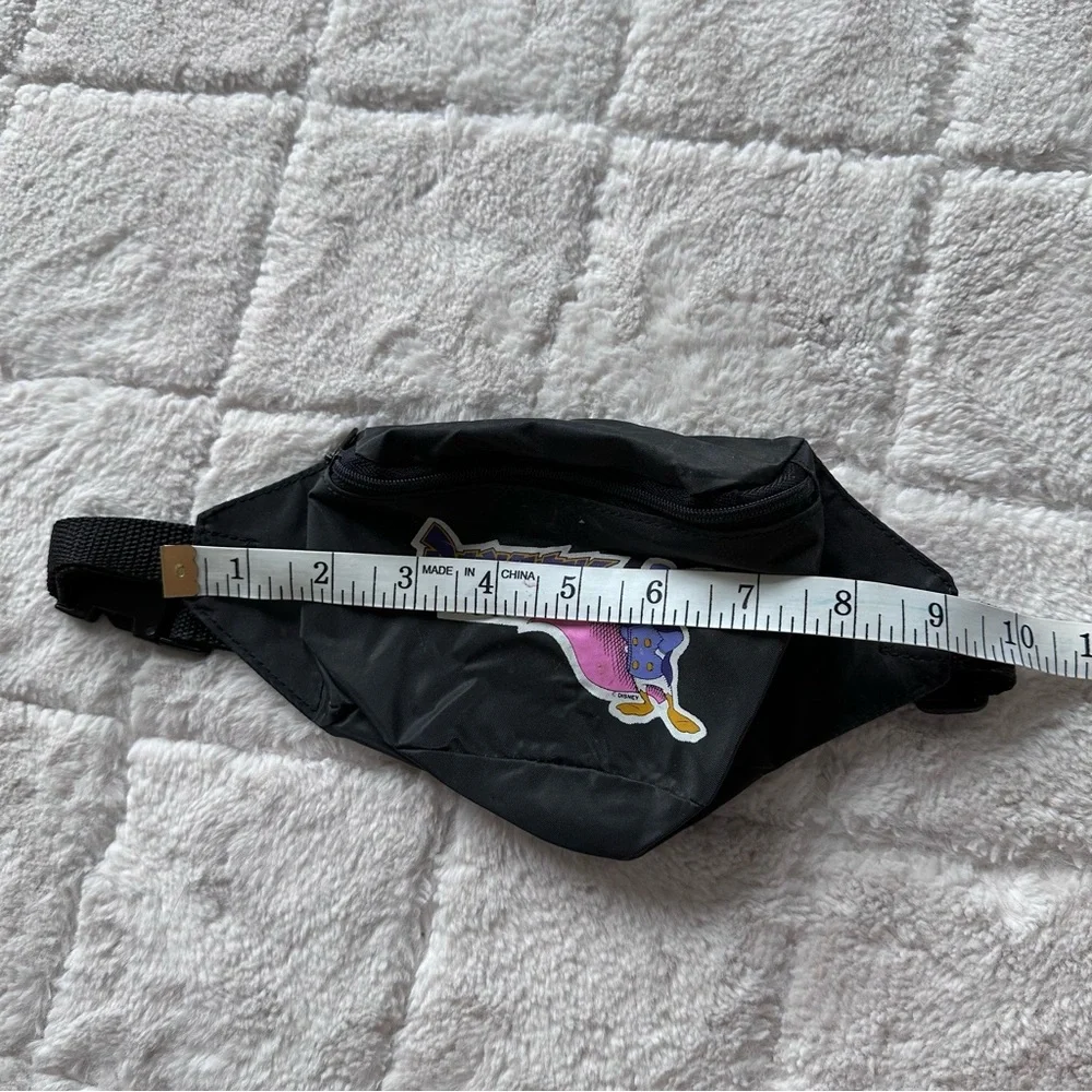Disney | Black and Purple Vintage Darkwing Duck Fanny Pack Sling Bag
